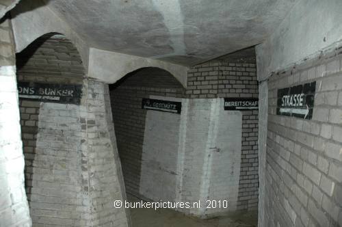 © bunkerpictures - Tunnel systems